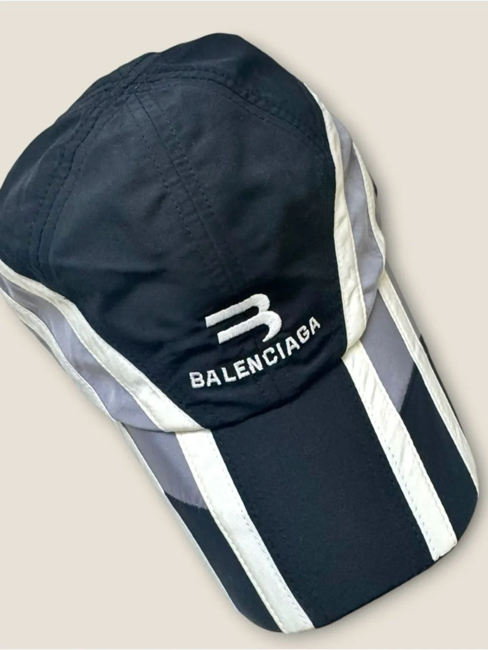 Balenciaga Racing Embroidered Logo Gray Stripe Baseball Cap Hat Black Size L - Picture 3 of 8